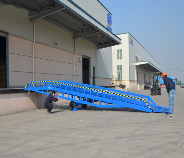 黎川移动式登车桥应用